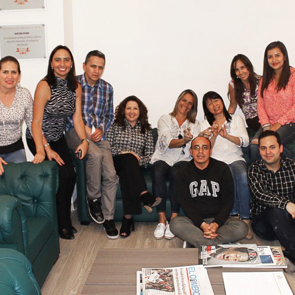 EQUIPO FESTEJA CUMPLEAÑOS DE HUGUITO GALLARDO