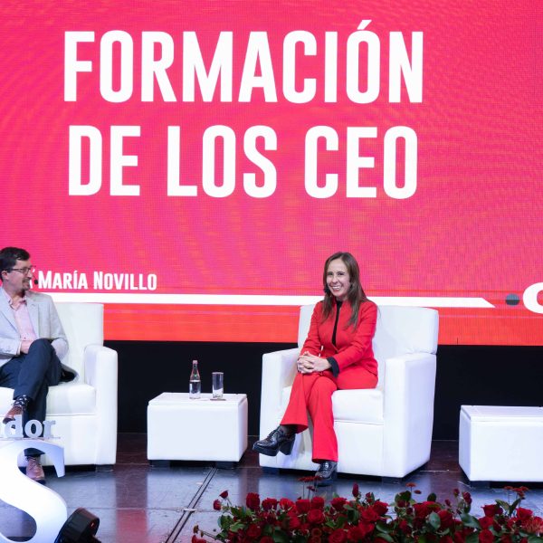 Directora de Escuela de Empresas USFQ participó en el CEO Summit de Forbes Ecuador