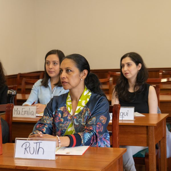 Mujeres que lideran con visión y estrategia