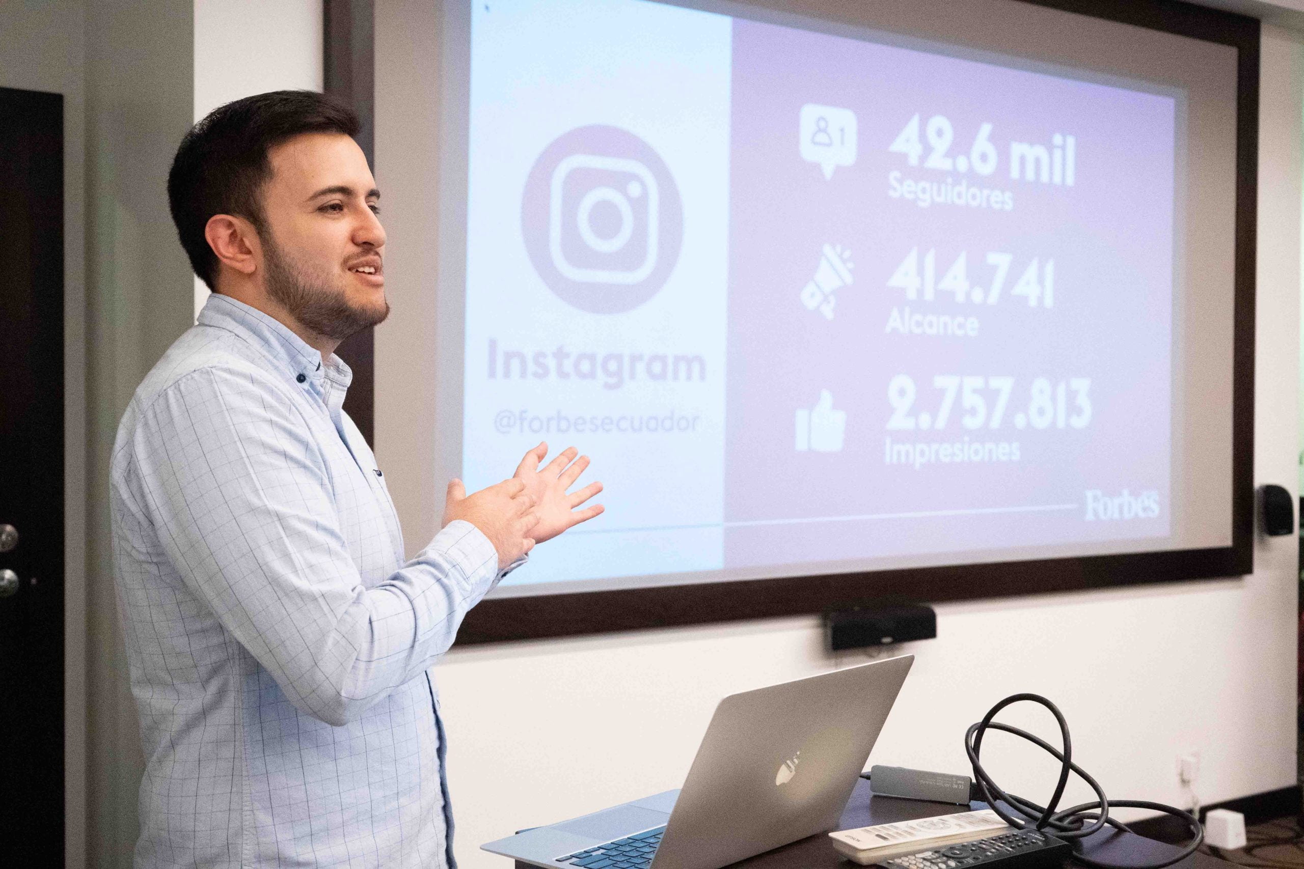 Presentación de métricas en Instagram_copy