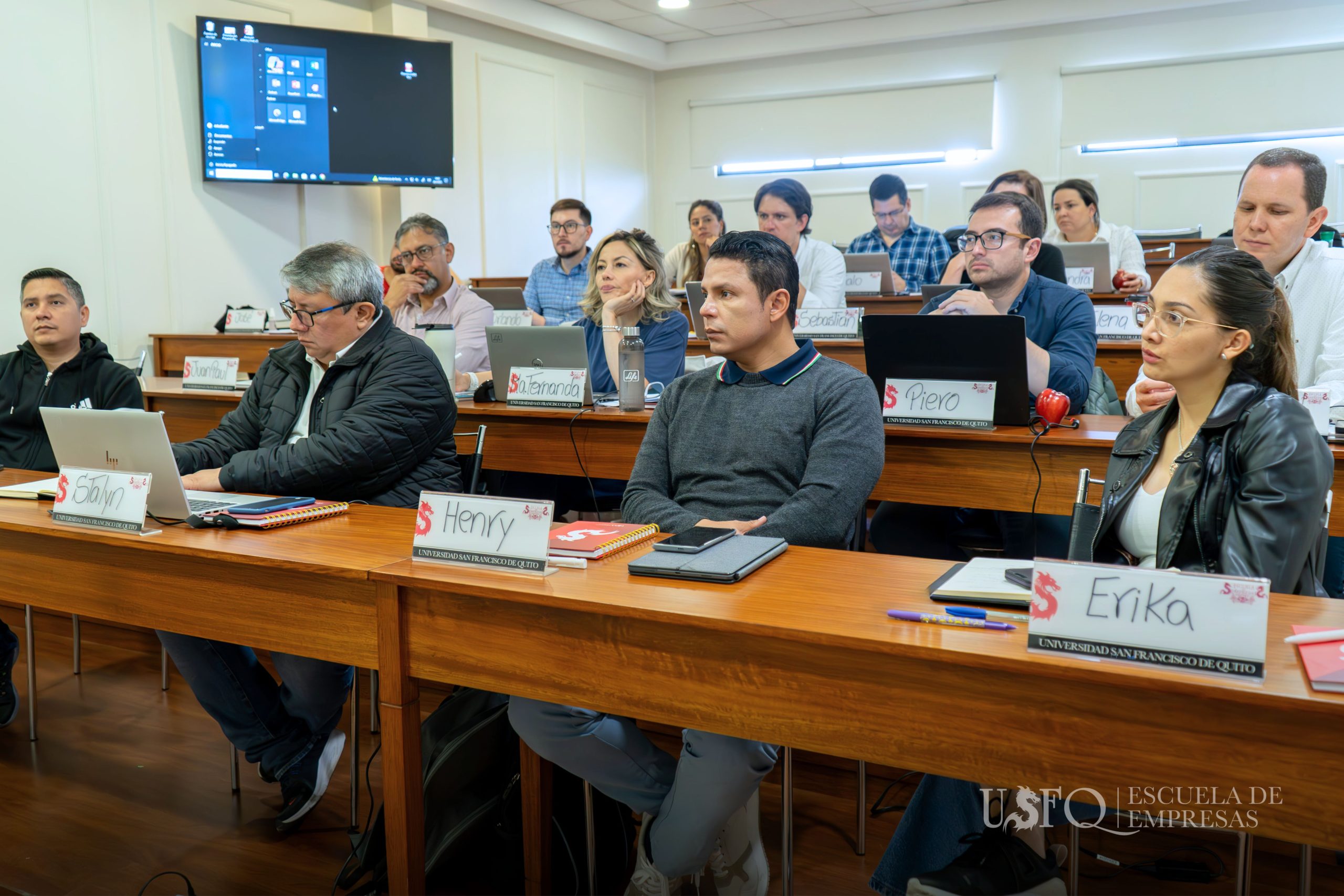 3_EE News_Laboratorios Life_ABR