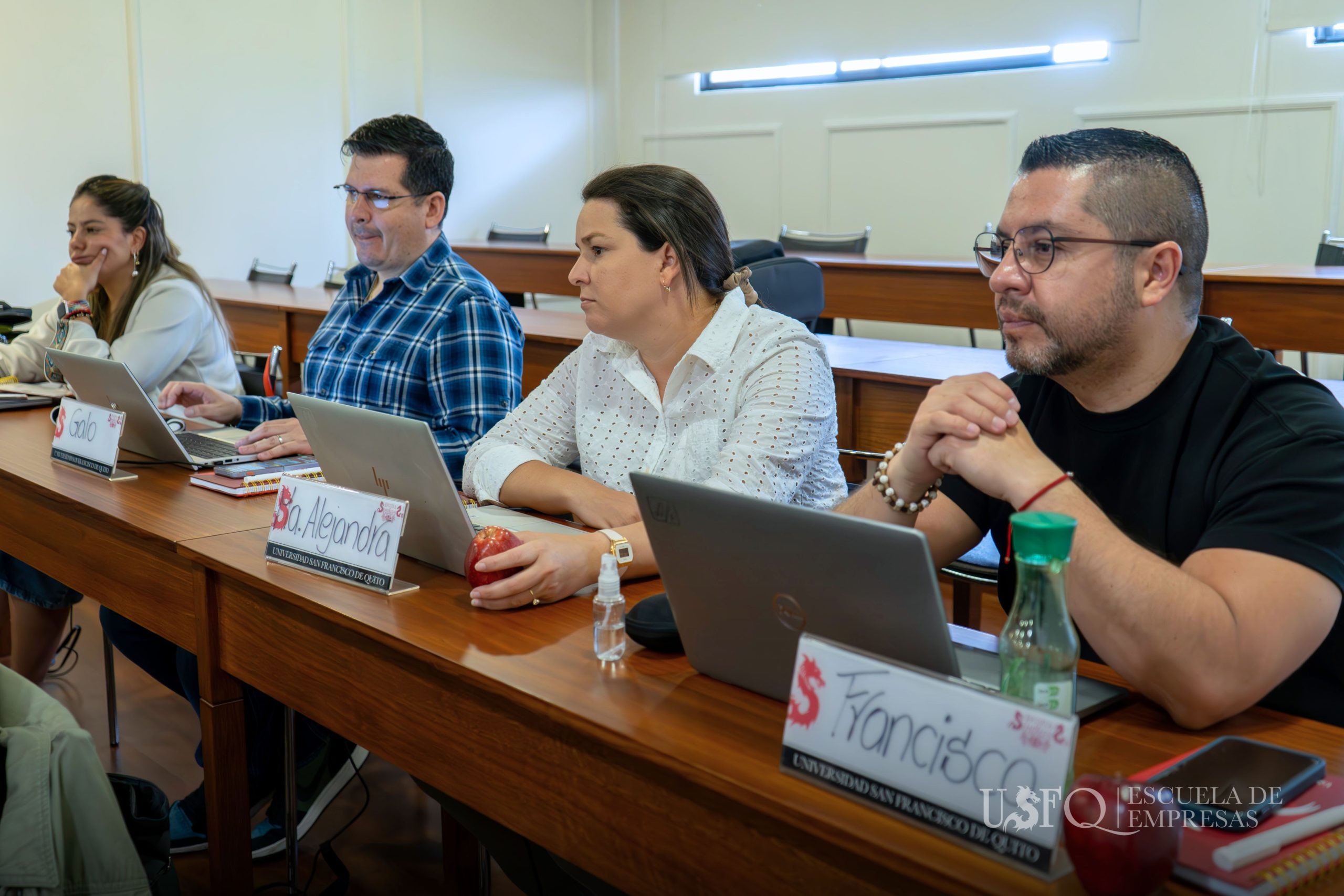 5_EE News_Laboratorios Life_ABR